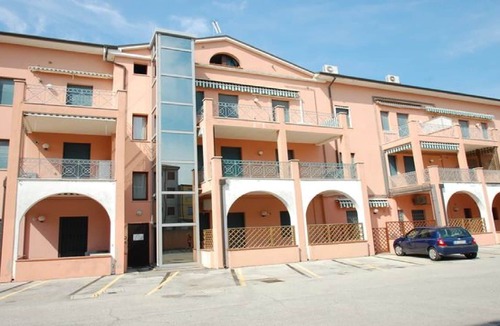 Lido di Pomposa Apartment | Appart. sea, Lido di Pomposa (Emilia Romagna) with large swimming pool and terrace