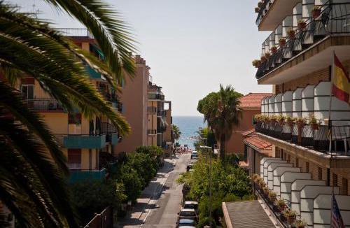 San Bartolomeo al Mare Apartment | Appartamenti Linda