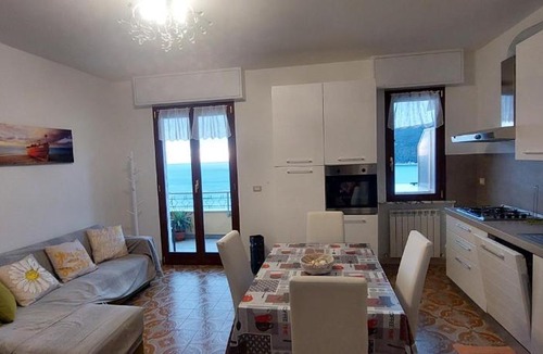 Moneglia Apartment | Appartamenti Enrica with amazing view
