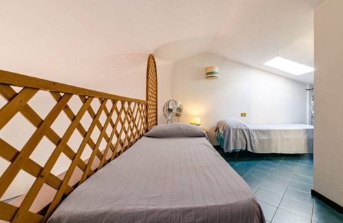 Bagno-Sprizze Apartment | APPARTAMENTI LE LOGGE - LE LOGGE PRIMO PIANO