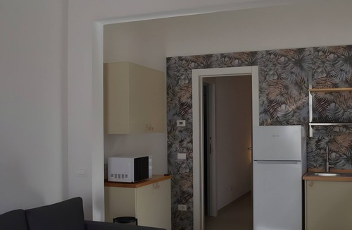 Fiumaretta Apartment | Appartamento 2M close to the Beach with Balcony & Wi-Fi