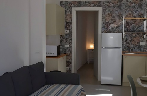 Fiumaretta Apartment | Appartamento 2M close to the Beach with Balcony & Wi-Fi
