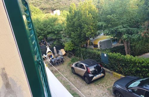 Fornaci Apartment | Appartamento a 100 metri dal mare