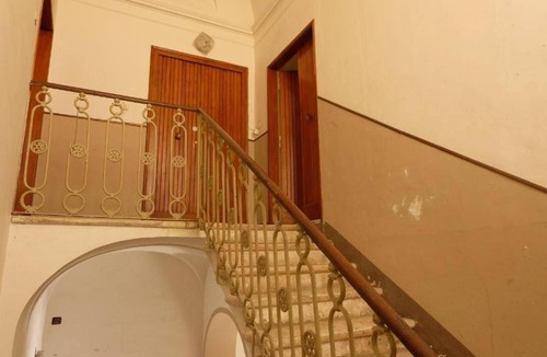 Tarquinia Apartment | Appartamento al centro storico con camino e balcone