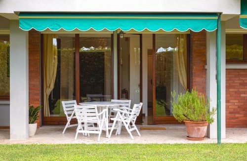 Marina di Carrara Apartment | Appartamento Con Giardino A 2 Passi Dal Mare