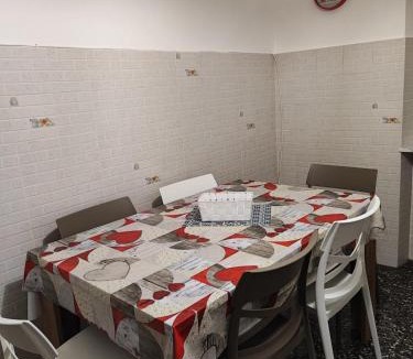 Molassana Apartment | Appartamento Genova Molassana