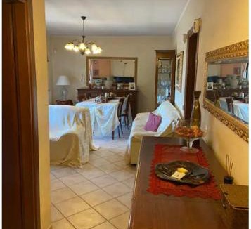Rome Province Apartment | Appartamento grande e luminoso