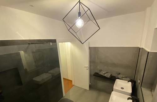 Centro Urbano Condo | Appartamento In Posizione Prestigiosa