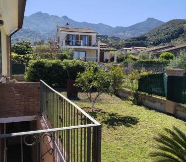 Marciana Marina Apartment | Appartamento in Villa a 500m dal mare - Marciana M