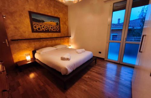 Casalecchio di Reno Apartment | Appartamento con Wi-Fi, Cucina e Wallbox, San Luca e Villa chiara