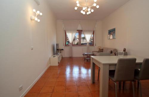 Lavinio Lido di Enea Apartment | Appartamento Lavinio