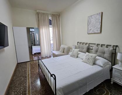 San Fruttuoso Apartment | APPARTAMENTO MARASSI