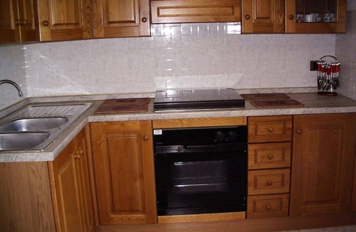 Vitoio Apartment | Appartamento Salvatore (3 Bedrooms, Sleeps 6)