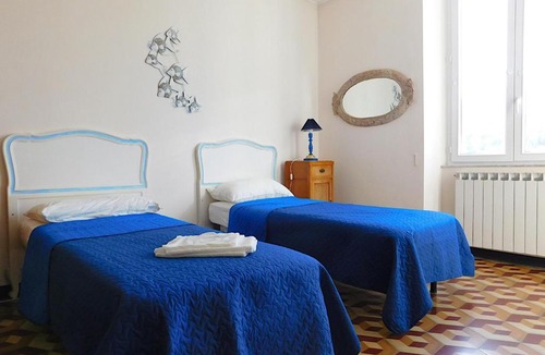 Levanto Apartment | Appartamento signorile in villa!