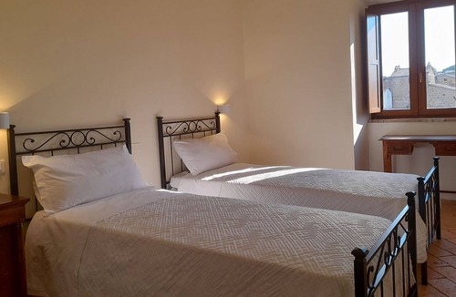 Civitella d'Agliano Apartment | Appartement Napoleona de Montholon