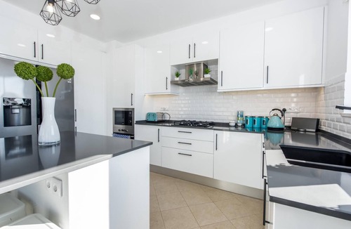 Meia Praia Apartment | Apt. Casa Vista Mar, with huge private terrace ans shared pool
