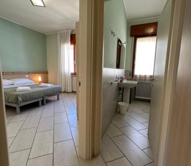 Pinarella Apartment | Apt Nettuno - Relax Privè - 3 Bedrooms - 2 Baths - AC - Parking - Wifi