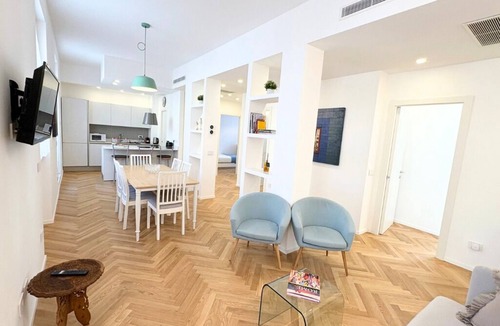 Quartiere XV Della Vittoria Apartment | Apt with terrace, spacious and modern near the Vatican │ Casa Vacanze Romane