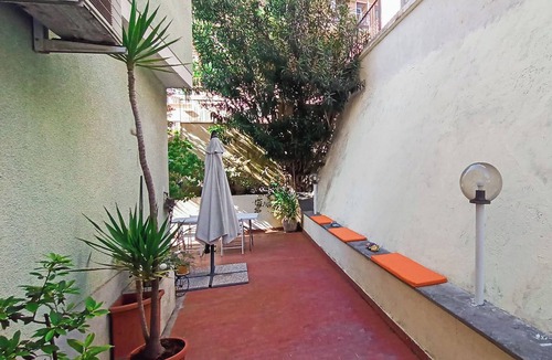 Quartiere XXVII Primavalle Apartment | Art & Garden Gemelli Hospital - Metro A - Vatican
