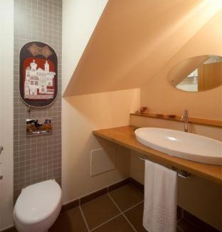 Cadaval Bed & Breakfast | Artvilla