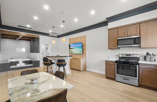 Bellflower Hotel | Aspire Inn Studios & Spas