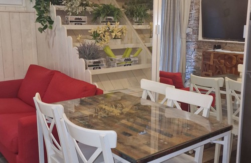 Chia Bed & Breakfast | At 28 minutes from Rome app at historic center 1 m.from Castle 6 places pets ok