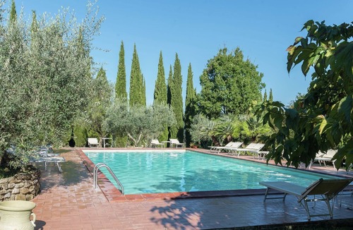 Castelnuovo di Val di Cecina House | Atmospheric apartment in authentic house near beautiful Sasso Pisano