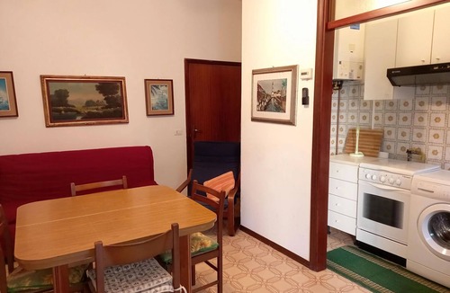 Lido Adriano Apartment | Attractive apartment with private garden