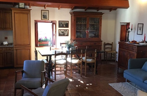 Sermoneta Apartment | Aurora Medieval House - Casa delle Rondini