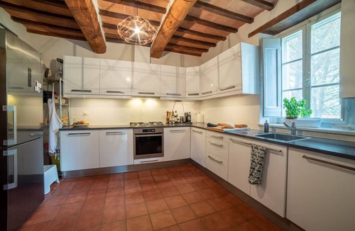 Bagnaia House | Authentic luxury stay in Bella Umbria/Tuscany/Lago di Trasimeno.