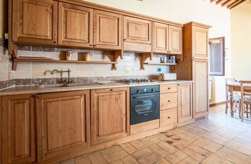 Camerino House | Authentic residence in the middle of nature with pool.