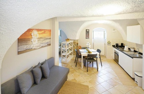 Costarainera Apartment | Awesome Apartment In Costarainera