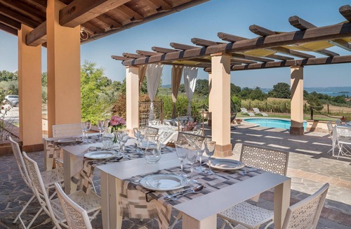 Capodimonte House | Awesome home in Capodimonte (VT)