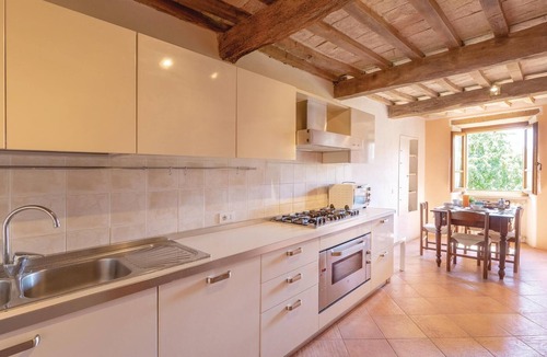 Pietralunga House | Awesome home in Pietralunga PG