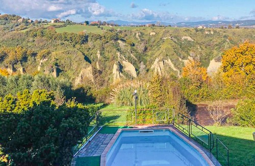 Calvi di Umbria House | Awesome home in Calvi Dell'umbria