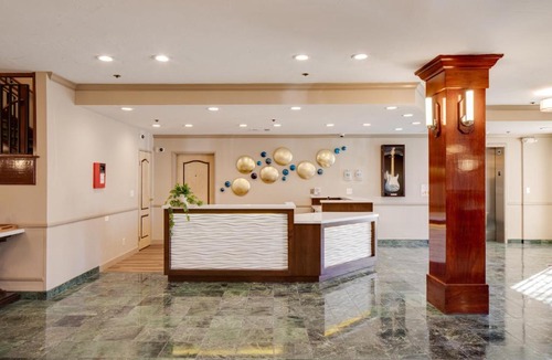 Corona Hotel | Ayres Hotel Corona - Riverside