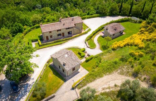 Ponte Pattoli House | Azienda Agraria Fratelli Caporali