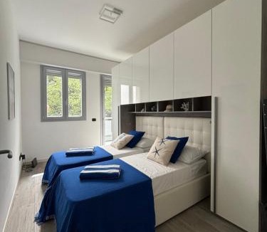 Torre del Mare Apartment | Azzurro Sea View Apartment with Parking and Balcony 5 min Walk to Beach