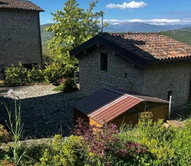 Vimignano-la Scola Bed & Breakfast | B&B Borgo Scola Paradise View