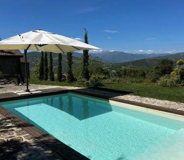 Vimignano-la Scola Bed & Breakfast | B&B Borgo Scola Paradise View