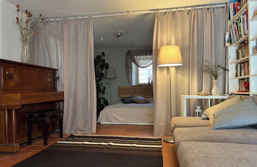 Langhirano Bed & Breakfast | "B&B Casa dei Cuori Natura, Silenzio, Relax a 550m di quota"