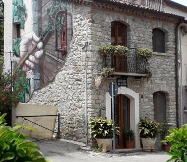 Satriano di Lucania Bed & Breakfast | B&B Corso Italo Balbo