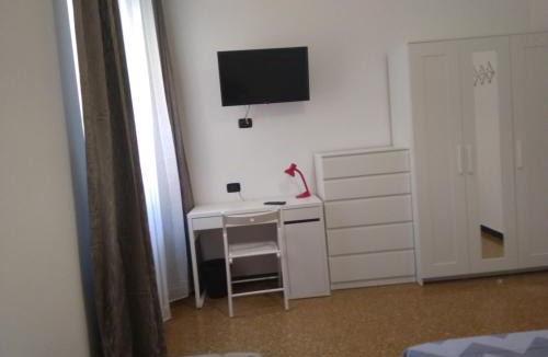 Quarto dei Mille Bed & Breakfast | B&B Gaslini & Mare (anche con uso cucina)