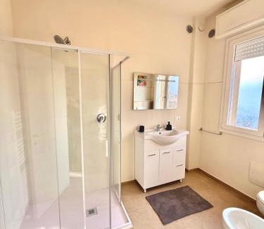 Serramazzoni Apartment | B&B Il COTOGNO - Cucina e Parcheggio Privato