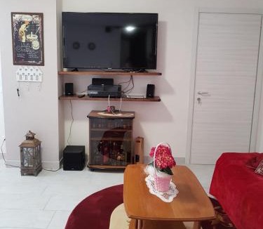 Sambucetole Bed & Breakfast | B&B la casetta di Lilly