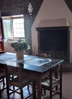 Montefiorino Apartment | B&B La Verna