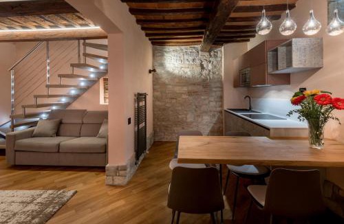 Gubbio Apartment | B&B Luxury Apartment Suite Gubbio 2 camere e divano letto