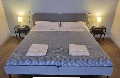 Roccabianca House | B&B Via Guareschi