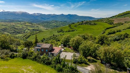 Penna San Giovanni Apartment | B&B Villa Pilotti