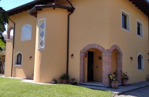 Fara Novarese Bed & Breakfast | B&b Villa Sofia
